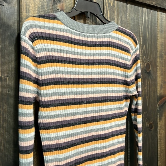 American Eagle Women's Retro Striped Henley Sweater Top Size L Button Soft Y2K - Picture 6 of 9